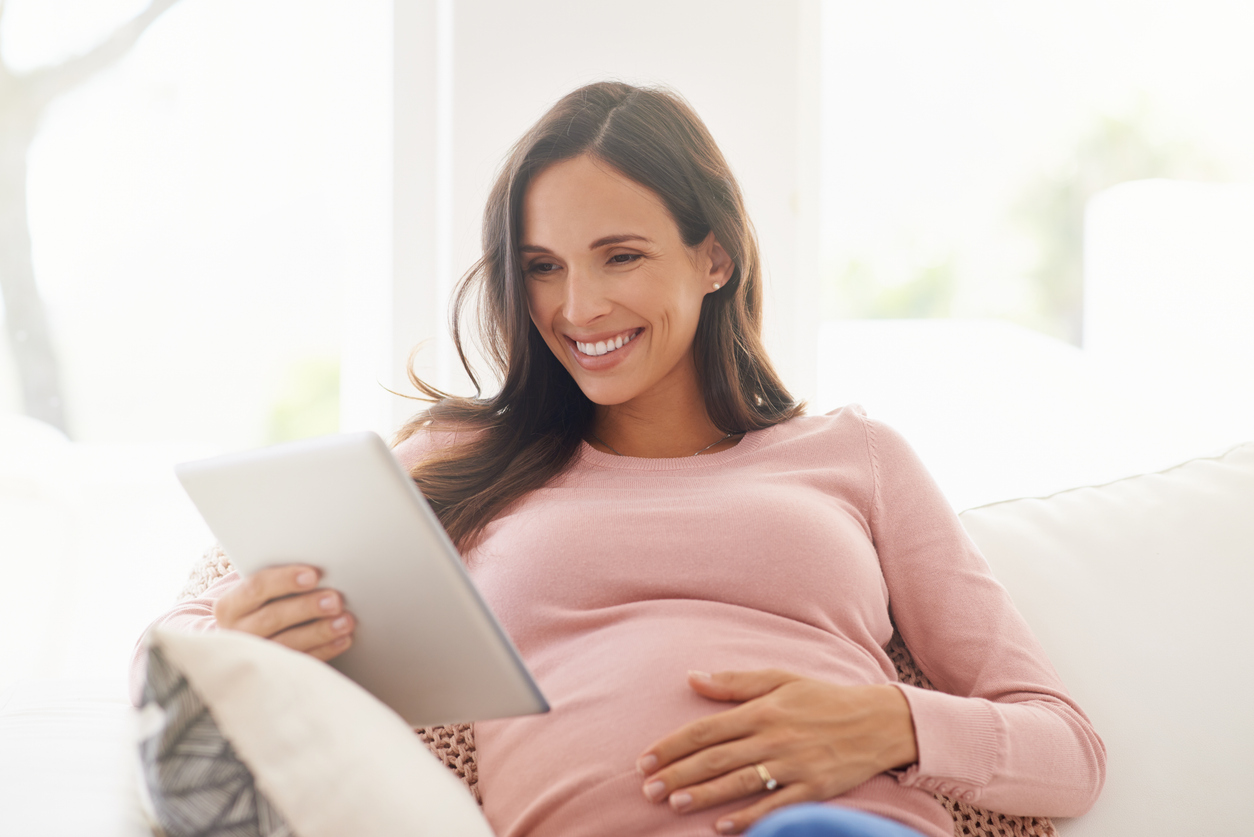 Pregnant Woman scheduling appointment